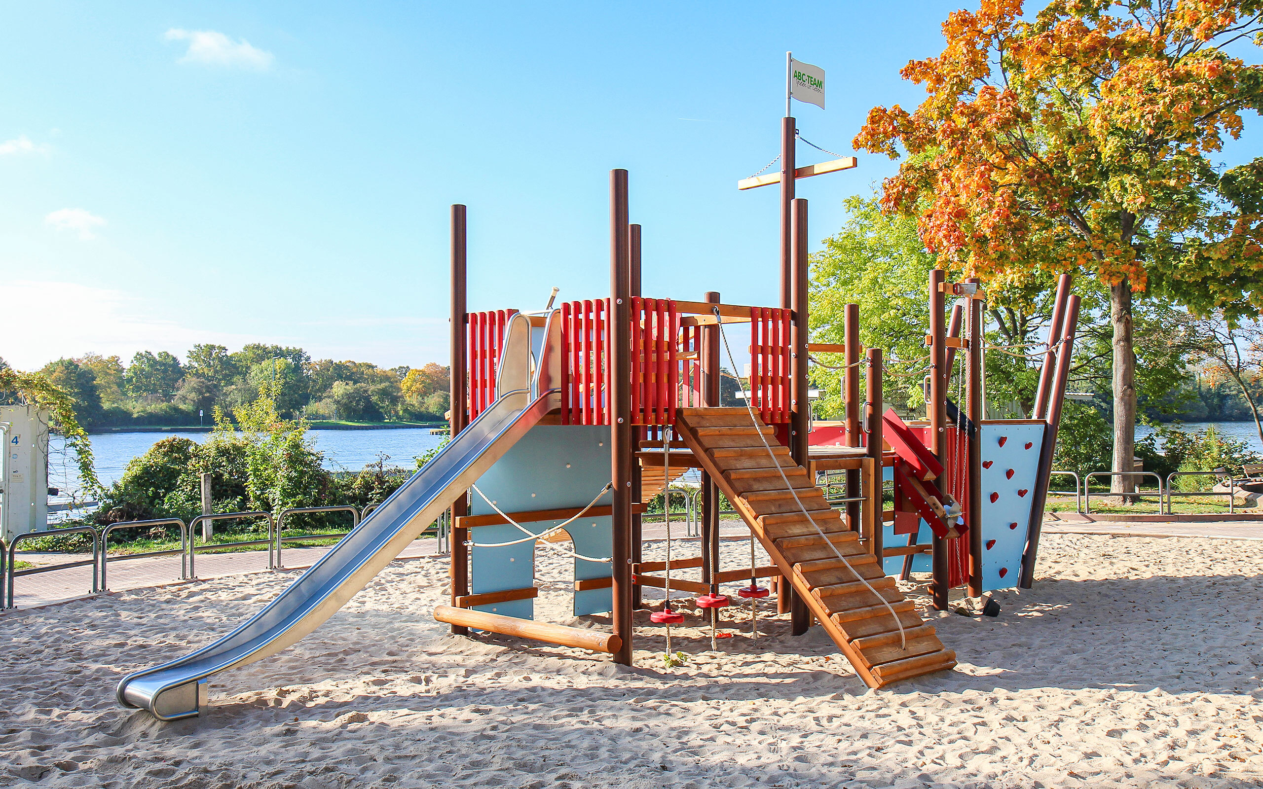 Referenz Spielplatz Griesheimer Mainufer