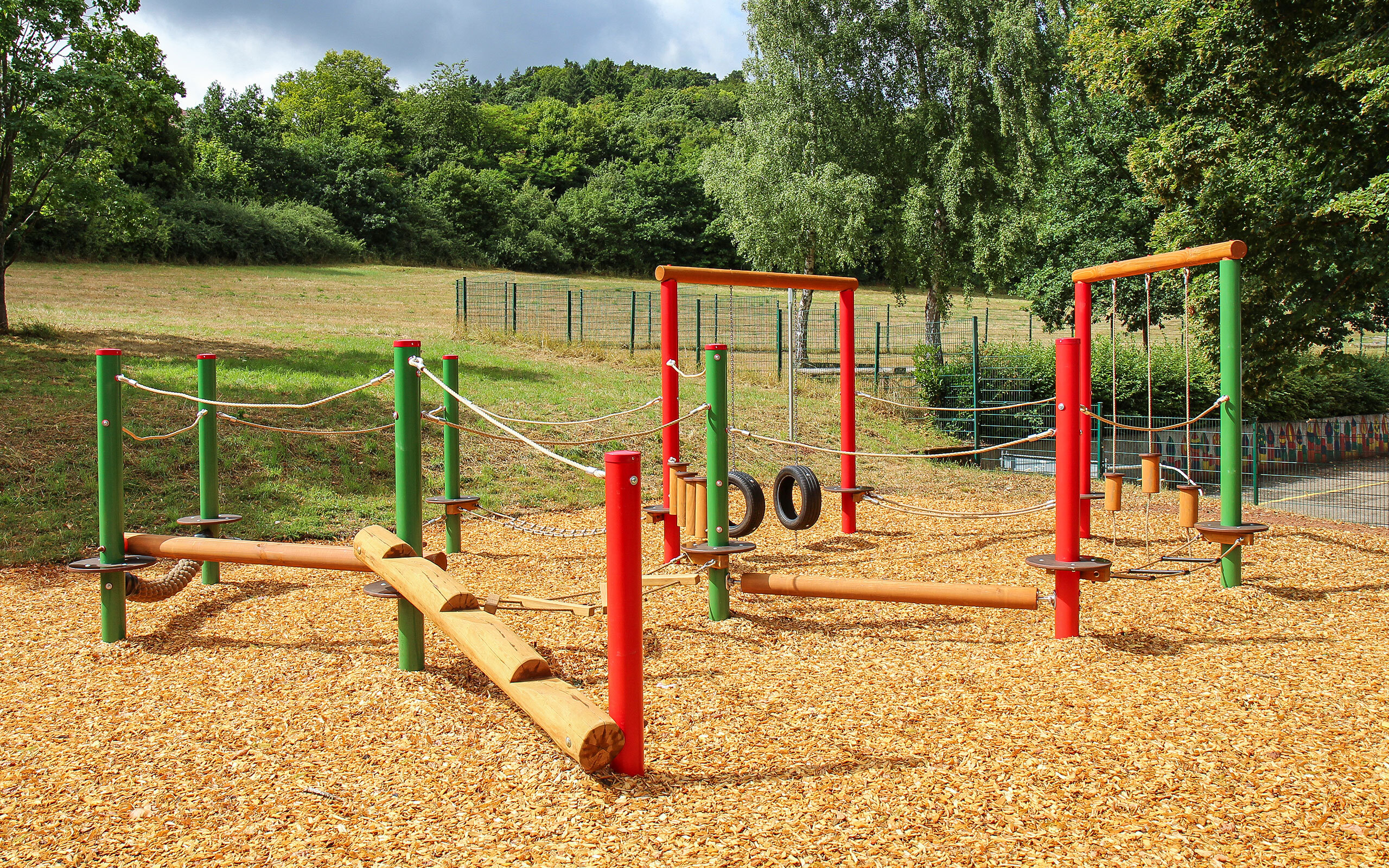 Spielplatz Grundschule Eisenberg